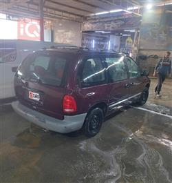 Dodge Caravan